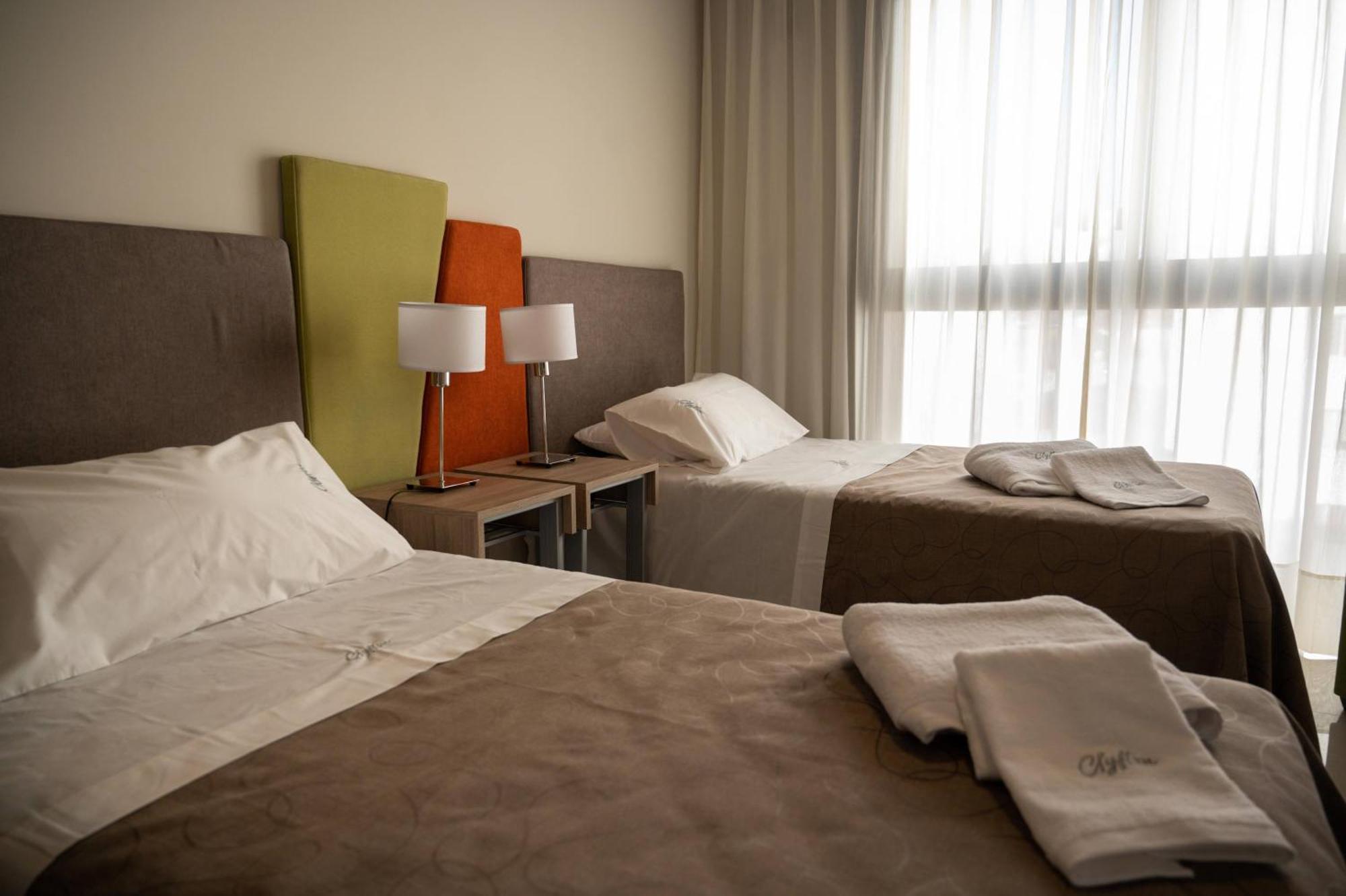 Clyfton Departamentos Apartment Neuquen Bagian luar foto